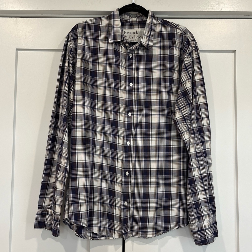 Frank & Eileen Paul Men’s Button Down Shirt Large Italian Cotton Navy Blue Plaid